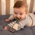 pluszowa zawieszka przytulanka do smoczka dla niemowlaka na prezent kolor niebieski