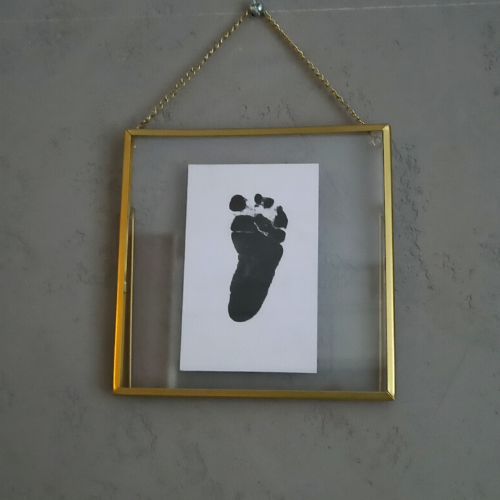 Ramka i tusz do odcisków stópek i palców złota Rock Me