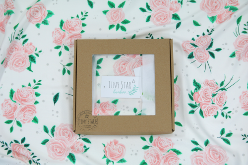 Otulacz bambusowy 110x110 Roses / Tiny Star