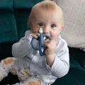 Gryzak kojący ze szczoteczką Małpka granatowy Matchstick Monkey wygodna aplikacja żelu