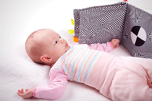 Dlaczego biało-czarne książeczki kontrastowe są najlepsze dla niemowlaków?
